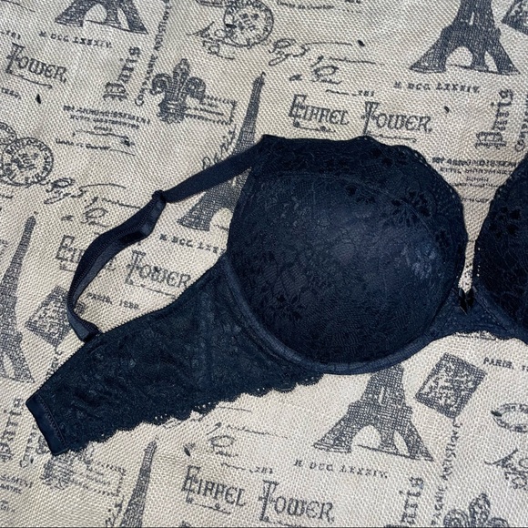 Torrid Curves NWOT! Lace Black Rinse Thoroughly Line Dry Push-Up Plunge Bra - Picture 3 of 10